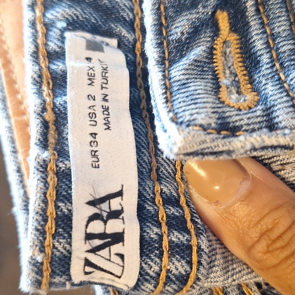 Zara Light Blue Straight Leg Jeans - Picture 11 of 12